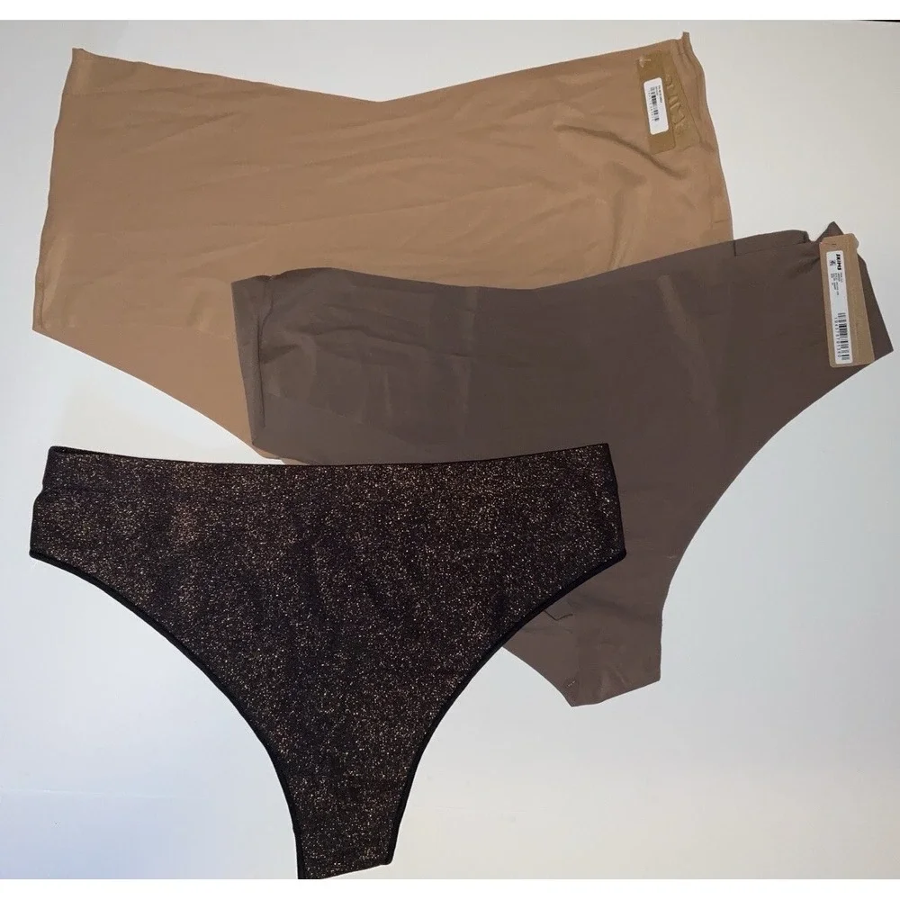 NWT Women's SKIMS Lot of 3 Pairs Underwear Briefs Thongs Various Colors Size 3X‎